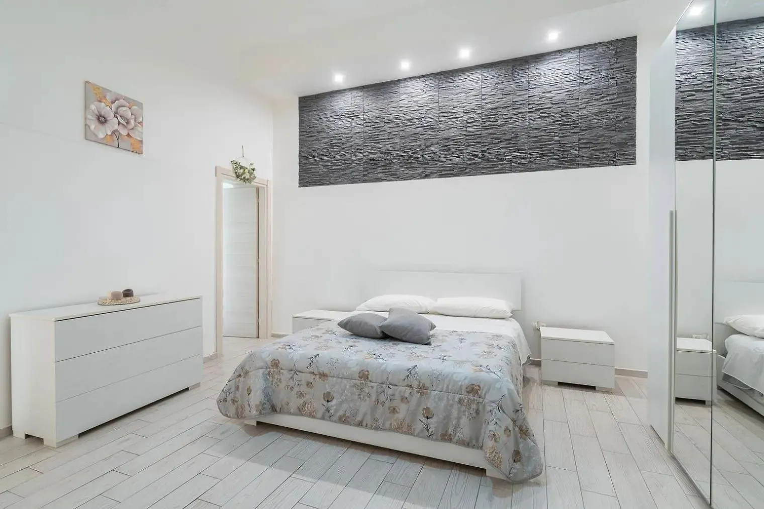 Dafne Home location