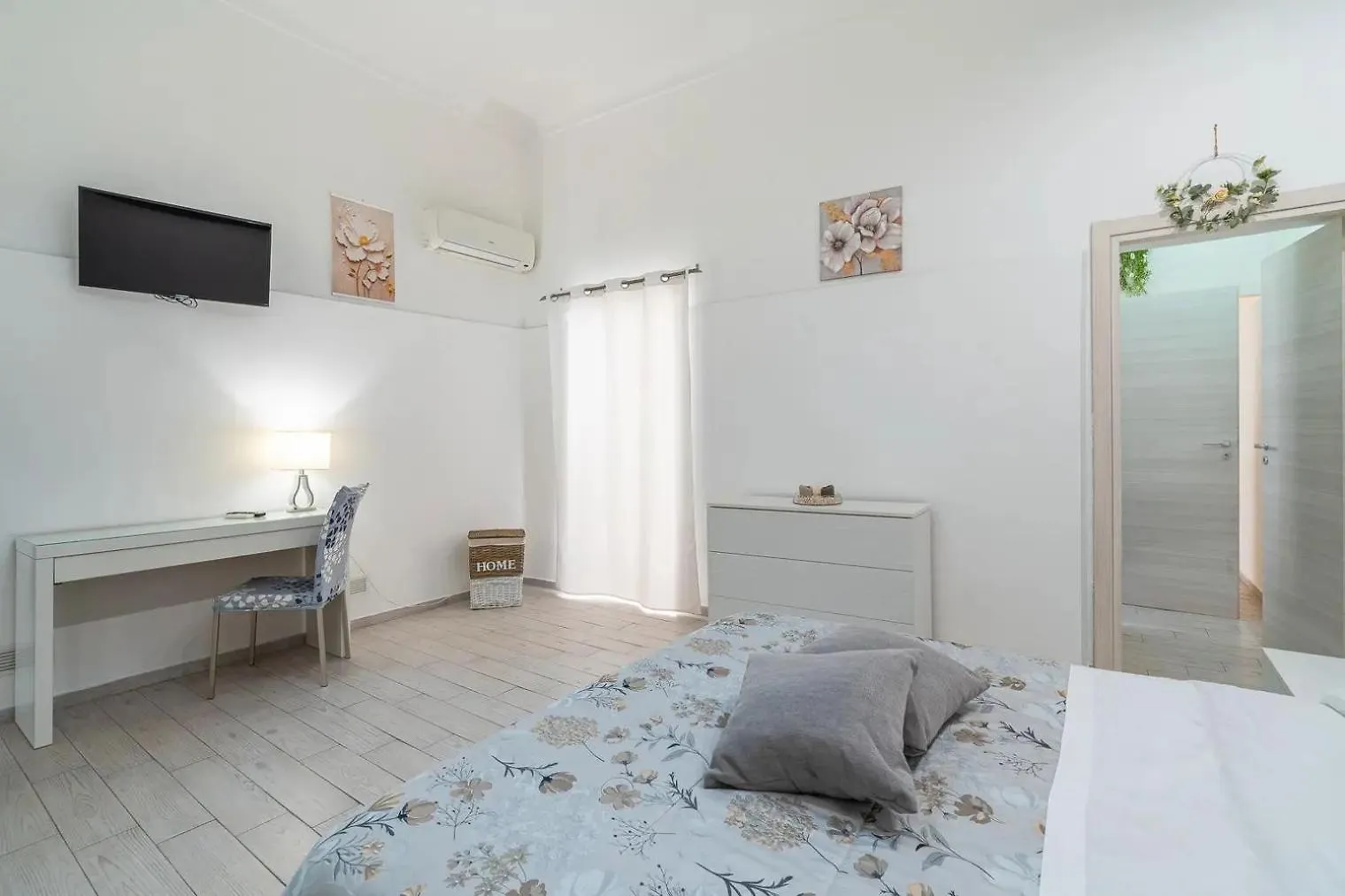 Holiday home Dafne Home Syracuse