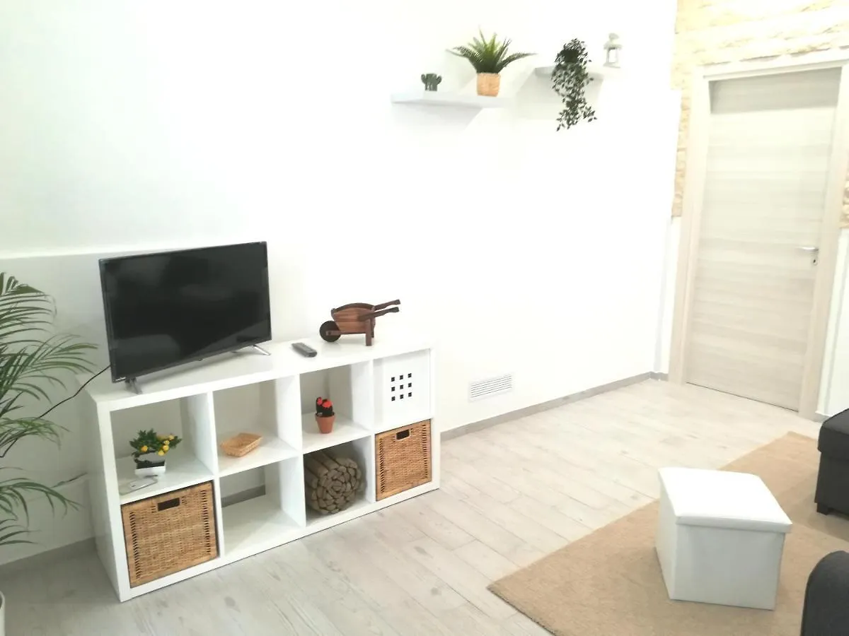 Dafne Home Syracuse